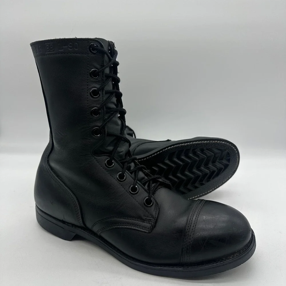 Vintage US Military Size 9. R January 1990 Capped Toe Black Leather Combat Boots